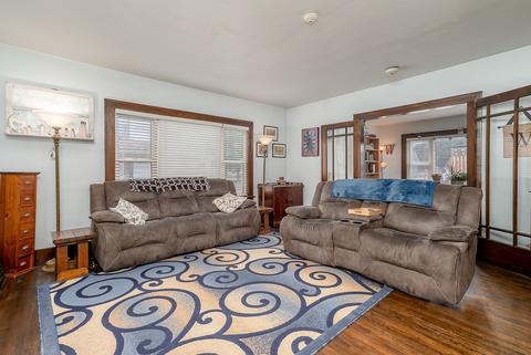 112 E Seminole St, Dwight, IL 60420 photo 2