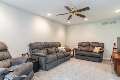 2809 Randall Ridge Dr, Elgin, IL 60124 photo 10