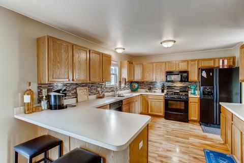 858 Eagle Dr, Aurora, IL 60506 photo 8