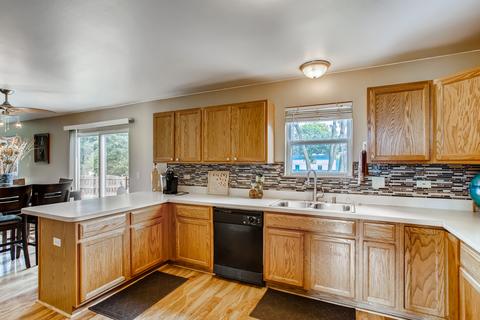 858 Eagle Dr, Aurora, IL 60506 photo 9