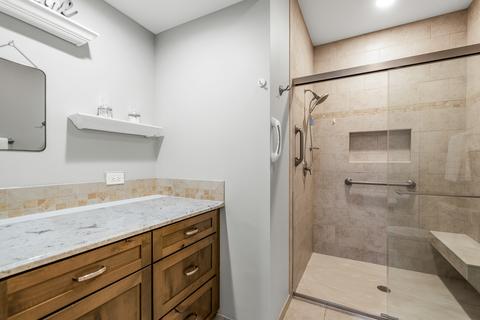 851 Pinegrove Ct, Wheaton, IL 60187 photo 20