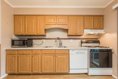 103 S Towanda Ave #8, Normal, IL 61761 photo 9