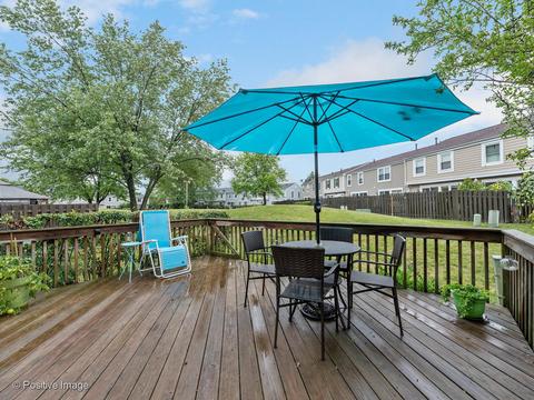 1932 Whitingham Ln, Hoffman Estates, IL 60169 photo 24