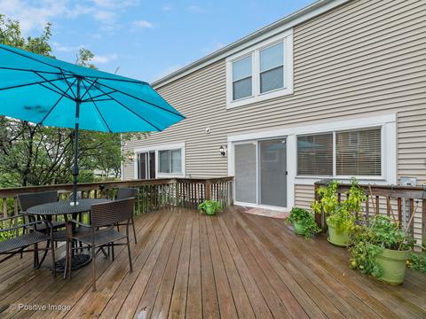 1932 Whitingham Ln, Hoffman Estates, IL 60169 photo 23