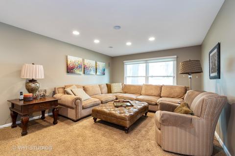 1018 Wayne Ave, Deerfield, IL 60015 photo 4