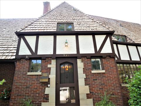 935 Tower Rd, Winnetka, IL 60093 photo 3