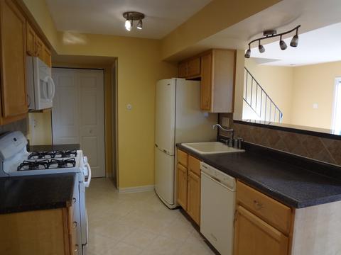 1235 Mae Ct, Wheeling, IL 60090 photo 2