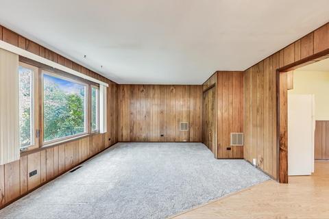1878 Pine St, Des Plaines, IL 60018 photo 8