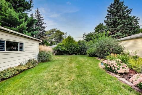 1878 Pine St, Des Plaines, IL 60018 photo 27