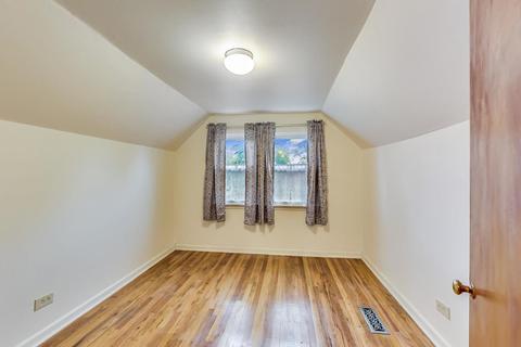1878 Pine St, Des Plaines, IL 60018 photo 17