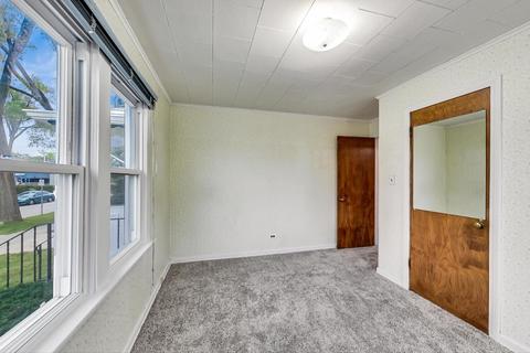 1878 Pine St, Des Plaines, IL 60018 photo 12
