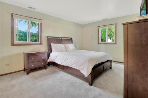 615 Waverly Dr #C, Elgin, IL 60120 photo 10