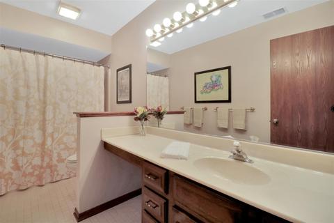 615 Waverly Dr #C, Elgin, IL 60120 photo 13