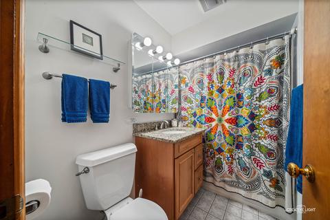 719 Lakeside Dr, Wheaton, IL 60187 photo 21