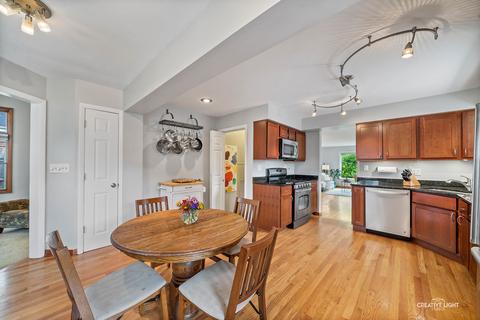 719 Lakeside Dr, Wheaton, IL 60187 photo 12
