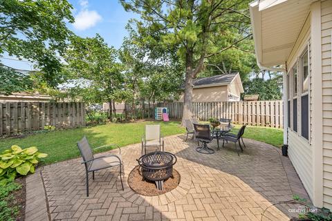 719 Lakeside Dr, Wheaton, IL 60187 photo 26