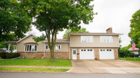1903 10th St, Peru, IL 61354 photo 2