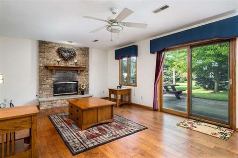 10874 Hamborg Rd, Roscoe, IL 61073 photo 19