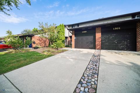 1489 Blackburn St, Wheaton, IL 60189 photo 2
