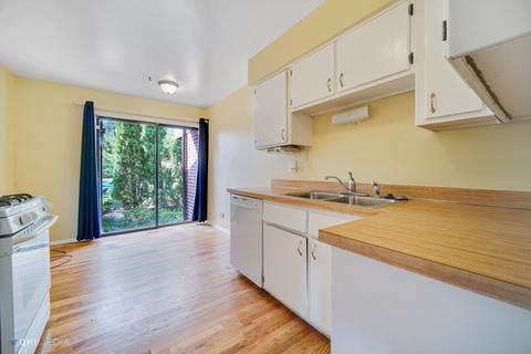 1489 Blackburn St, Wheaton, IL 60189 photo 7