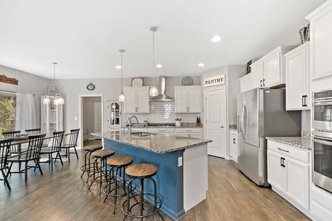 1317 Highpoint Ct, Bartlett, IL 60103 photo 4