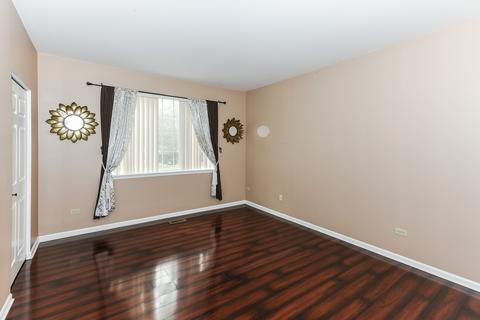 1949 Blackberry Ln, Hoffman Estates, IL 60169 photo 17