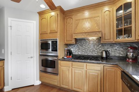 16 Emerald Crest Ct, Bloomington, IL 61705 photo 17