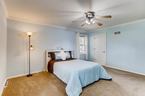 203 E Farnham Ln, Wheaton, IL 60189 photo 19