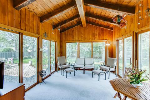 203 E Farnham Ln, Wheaton, IL 60189 photo 33