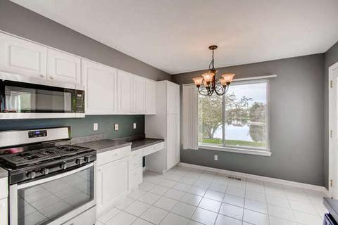 90 Old Post Rd, Oswego, IL 60543 photo 9