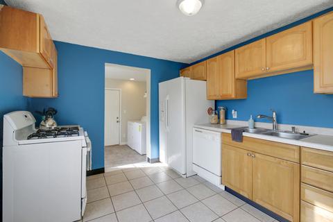 413 E Larmon St, Tolono, IL 61880 photo 12