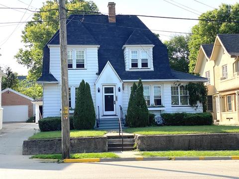 412 E 2nd St, Dixon, IL 61021 photo 1