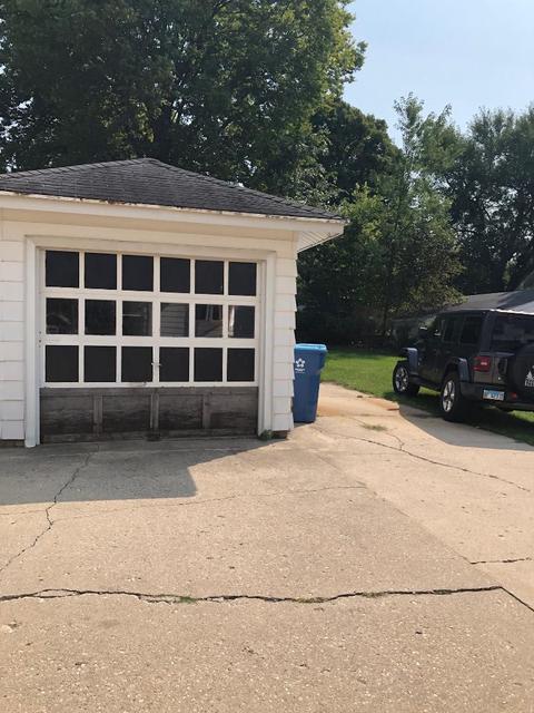 412 E 2nd St, Dixon, IL 61021 photo 23