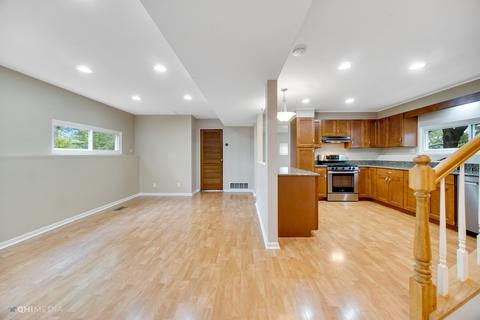 62 Hampton Rd, Montgomery, IL 60538 photo 3