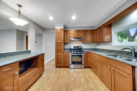 62 Hampton Rd, Montgomery, IL 60538 photo 7
