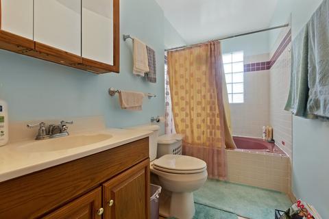 2204 Wren Ln, Rolling Meadows, IL 60008 photo 16