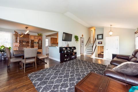1100 E Irving Park Rd, Itasca, IL 60143 photo 4