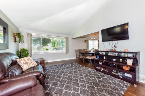 1100 E Irving Park Rd, Itasca, IL 60143 photo 2