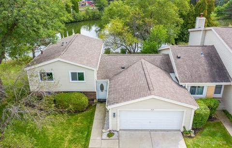 717 Ascot Ct, Hoffman Estates, IL 60169 photo 1