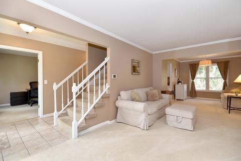 712 Holly Dr, Bartlett, IL 60103 photo 4