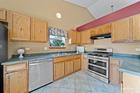 2113 Beldon Ct, Plainfield, IL 60586 photo 5