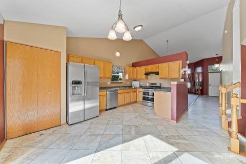 2113 Beldon Ct, Plainfield, IL 60586 photo 4