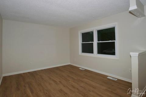 5807 Bunny Ave, Mchenry, IL 60051 photo 11