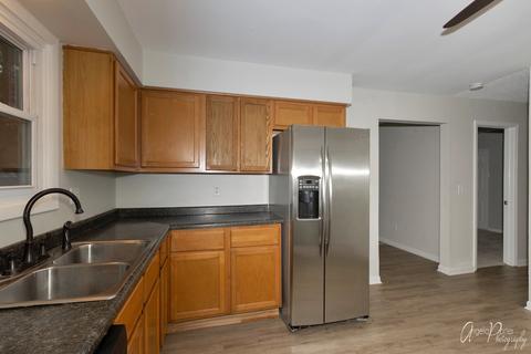 5807 Bunny Ave, Mchenry, IL 60051 photo 9