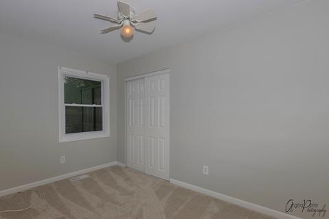 5807 Bunny Ave, Mchenry, IL 60051 photo 12