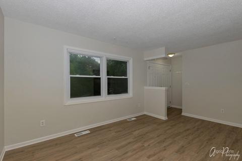 5807 Bunny Ave, Mchenry, IL 60051 photo 10