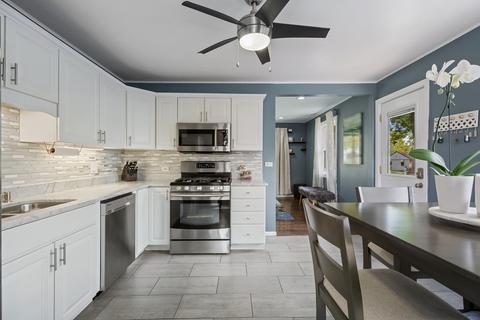 3607 Falcon Ct S, Rolling Meadows, IL 60008 photo 5
