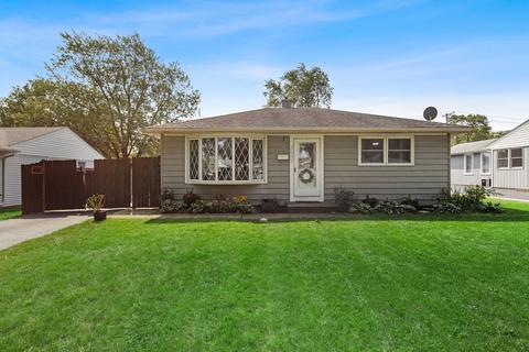 3607 Falcon Ct S, Rolling Meadows, IL 60008 photo 1