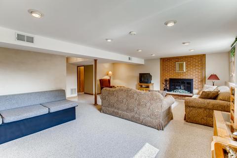 1303 Briarcliffe Blvd, Wheaton, IL 60189 photo 20