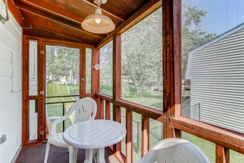1303 Briarcliffe Blvd, Wheaton, IL 60189 photo 24